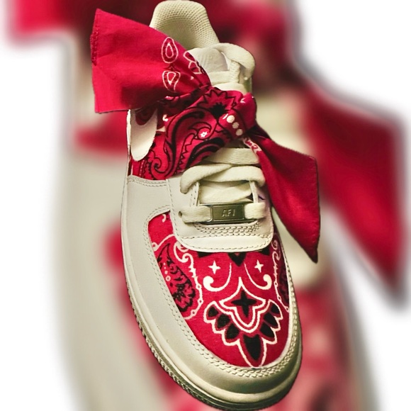 Custom Nike AF 1 - Picture 2 of 3